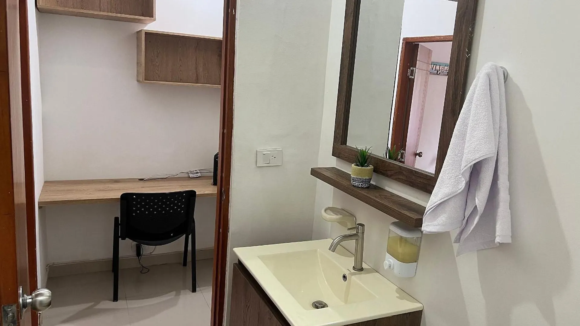 Espectacular Apartamento En Laureles - 2 Medellin Apartment